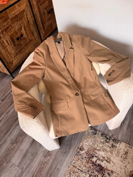 RW&CO. Camel Single-Button Blazer - Picture 3 of 5